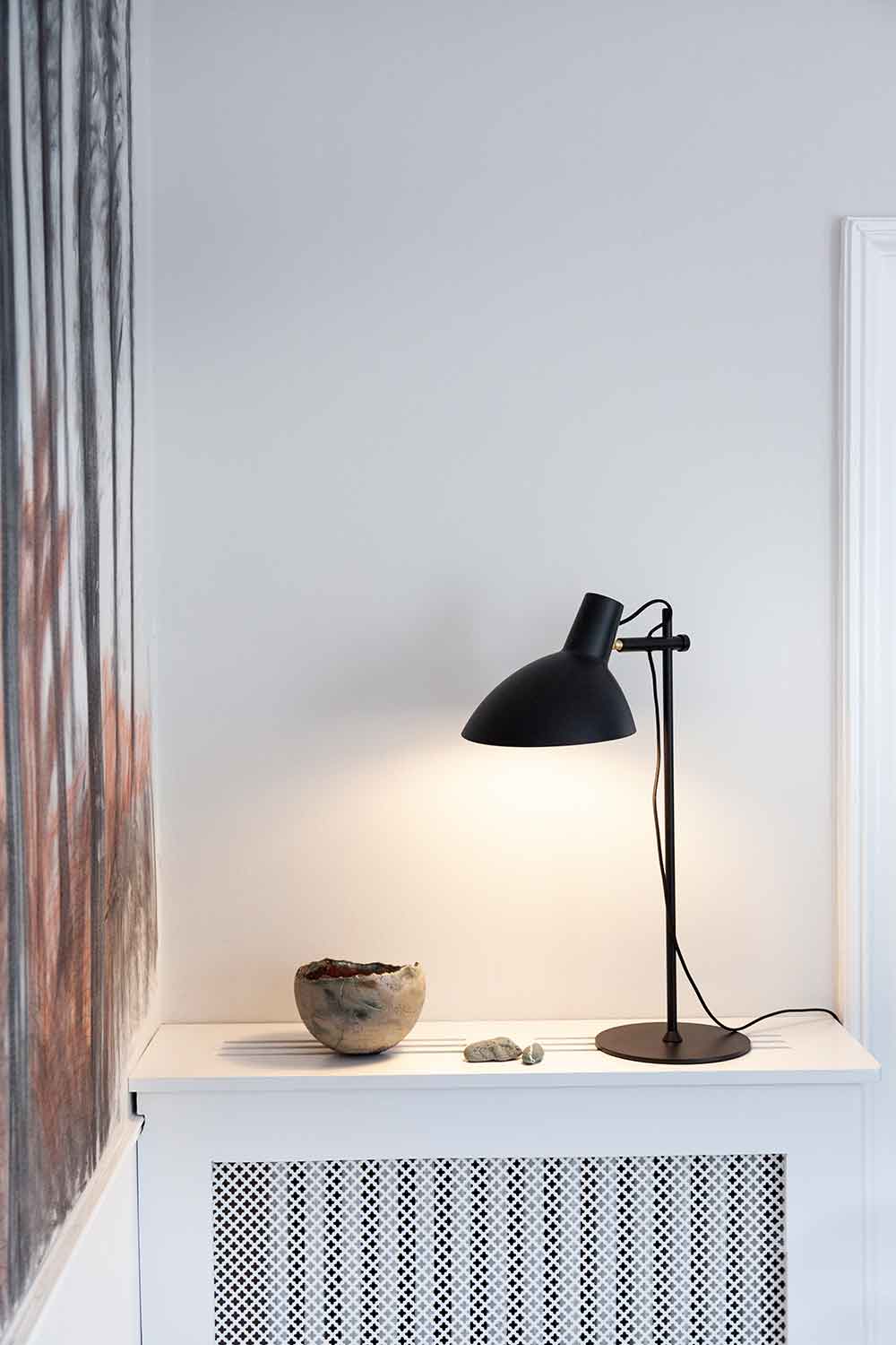 Halo Design Metropole Bordlampe